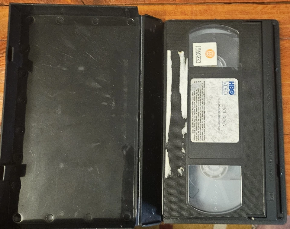 The Evil Dead VHS Tape 1979 HBO Cannon Video Ex-Rental Bruce Campbell Original! - Image 4 of 4