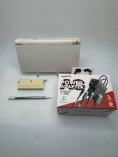 White Nintendo DS Lite With Charger and Stylus FULLY WORKING !!