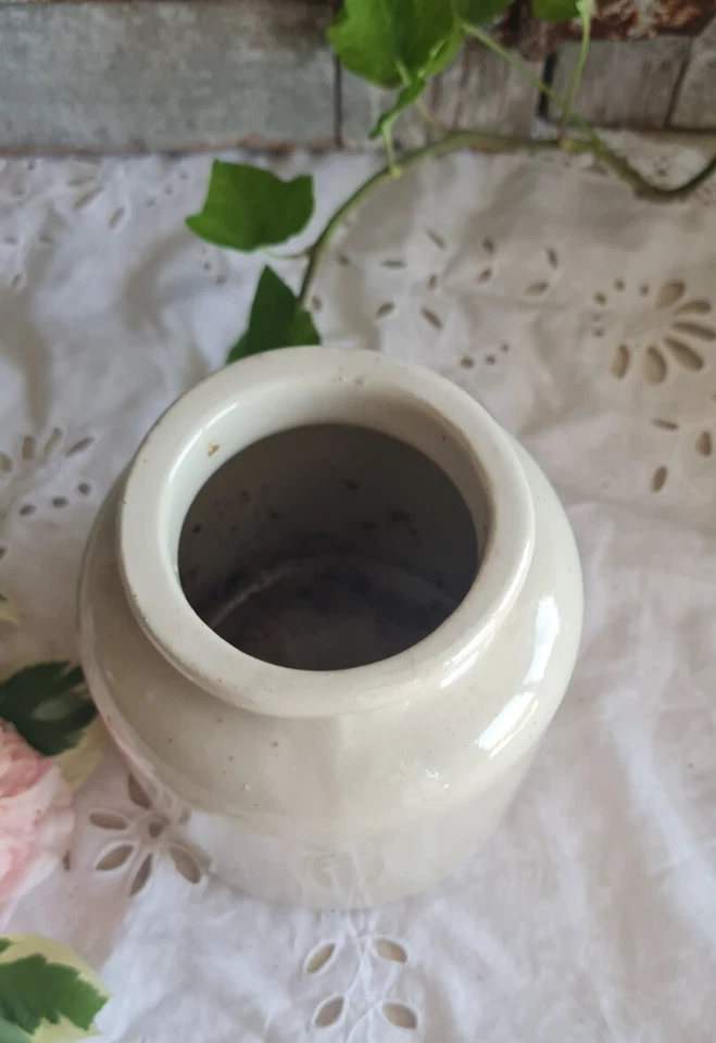 ANCIEN POT A MOUTARDE EN GRES BLANC  CONSERVE CONFITURE - Photo 2/4