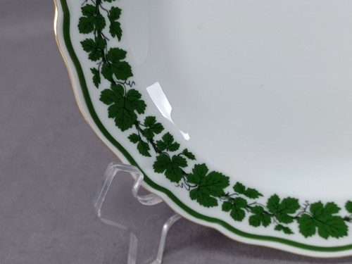 Meissen Hand Painted Green Ivy Pattern & Gold 7 Inch Plate Circa 1924-1934 - Picture 6 of 10