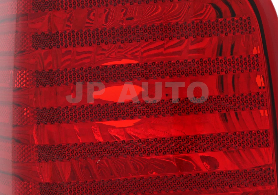 Luz trasera lado del conductor para Chrysler Aspen 2007-2009 Foto 2 de 4