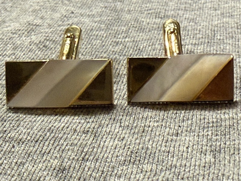 Amerik Gold Tone Cufflinks With Mother Of Pearl Inlay