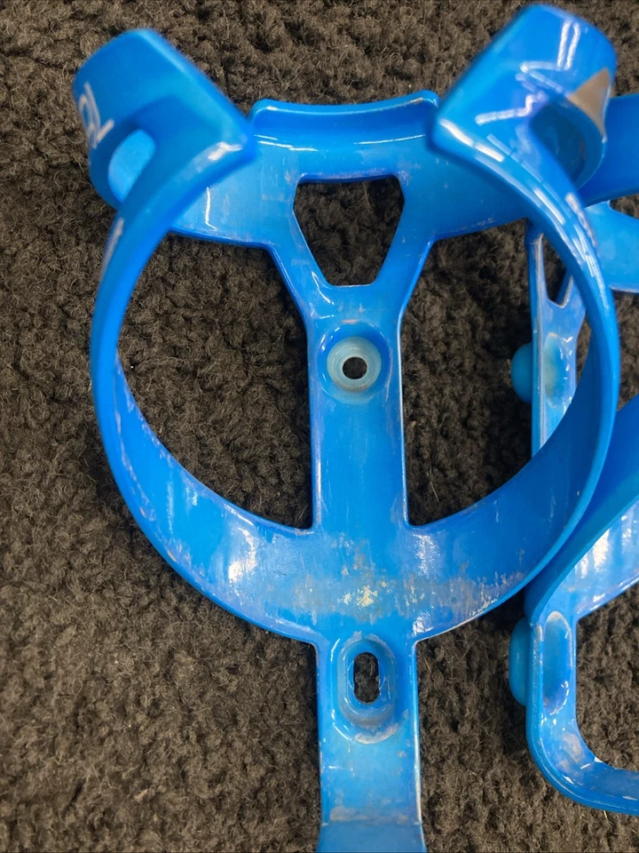 Jaulas para botellas de agua potable Bontrager RL PLASTIC. Par. Azul Foto 2 de 4