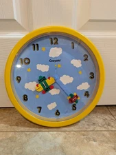 Spartus Crayola Quartz Wall Clock Helping Hands Kids 1991