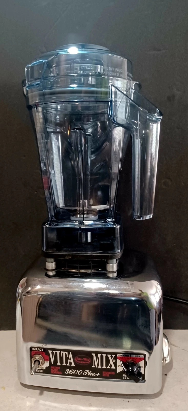 Vitamix 3600 Plus ALL STEEL Fully Refurbished W/ New 1-2 Person blend Container