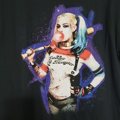 NWT Suicide Squad Harley Quinn T-Shirt Large Bubble Gum