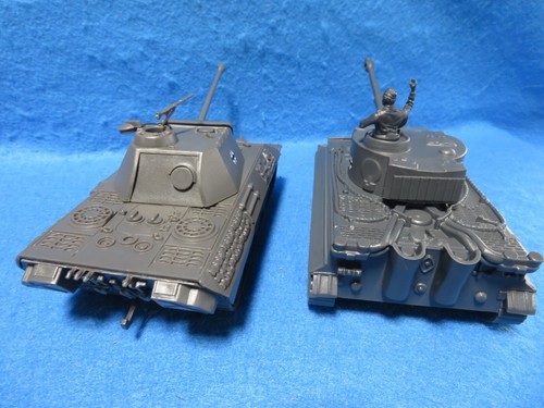 Zweiter Weltkrieg deutsche schwere Panzer, Tiger + Panther von Classic Toy Soldiers, Kunststoff - Bild 6 von 7