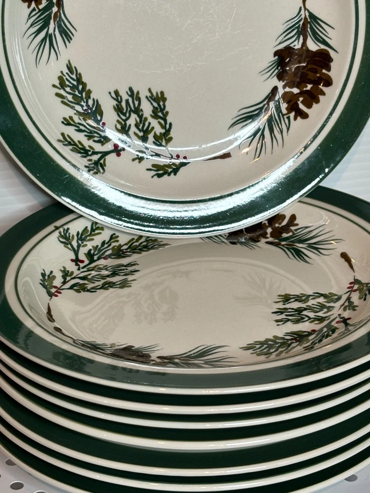 Juego de 8 platos de postre para ensalada de gres con piña de hoja perenne LL Bean Pinetree Foto 3 de 4