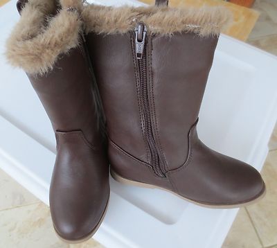 NEW Girl Size *8* or *9* OLD NAVY Brown Fur Boots Faux Leather NWT!