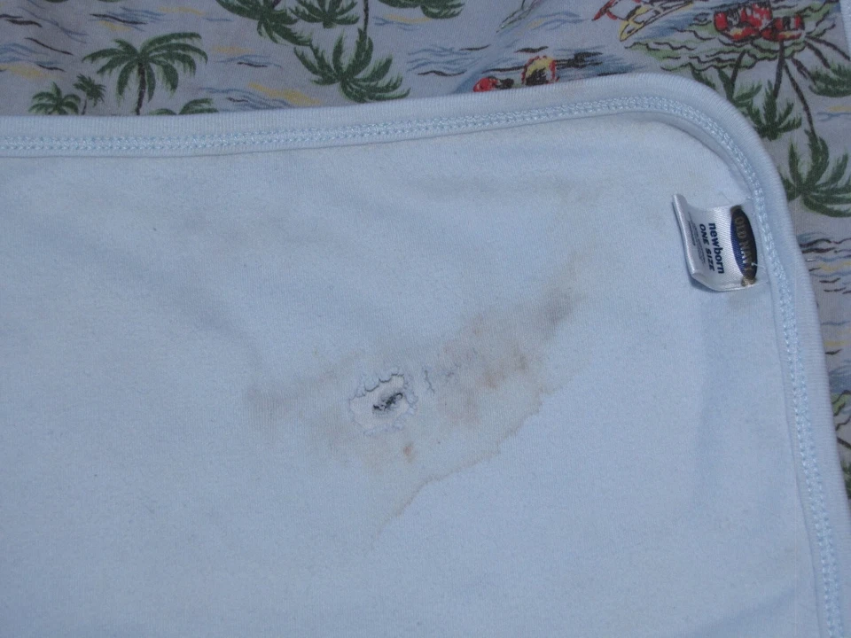 Manta bebé surfista tropical azul marino antigua de algodón DEFECTUOSA Foto 2 de 4