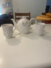 Grace’s Teaware White Porcelain Teapot with Embossed Rambling Rose Matching Mugs