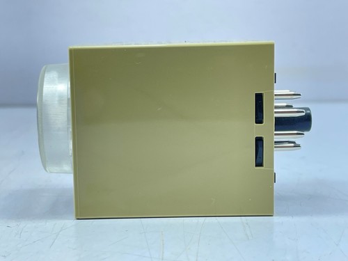 Omron H3M Solid State Timer Delay Relay Panel 100/110/120 VAC 50-60Hz Series E - Picture 6 of 15