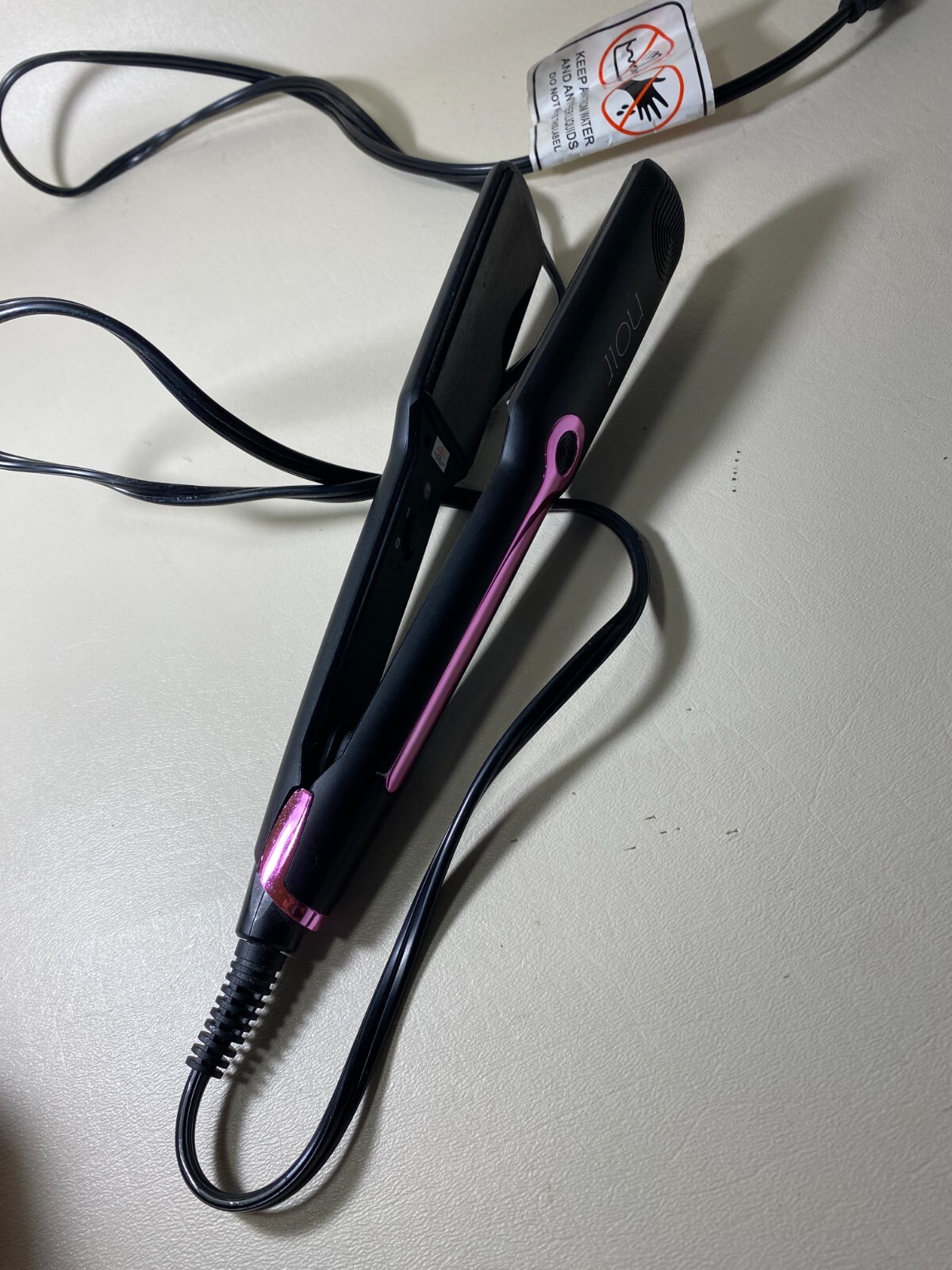 Noir Feather Light Ceramic Ionic 1.25" Hair Straighter Iron Black Fuchsia U38B
