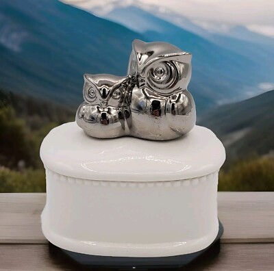 Vtg Porcelain Ceramic Metalic Owls White Trinket Box Removable Lid