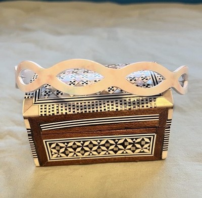 Alexandre de paris headband White With Pastel Design Rare~New With Pouch