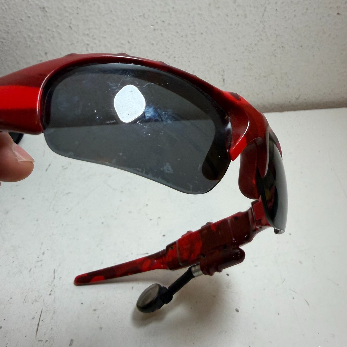 Oakley Thump 256 Red Camo Polarized Lens Built-in MP3 Player