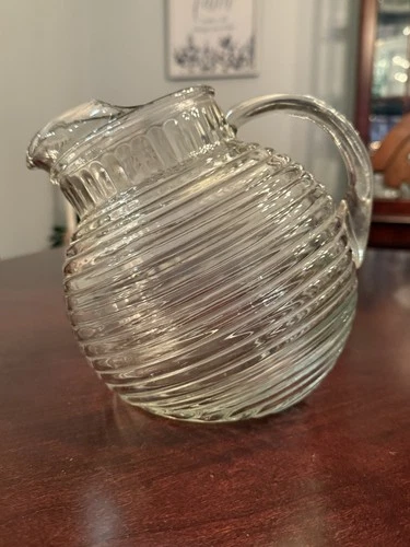 Vintage Anchor Hocking Clear Glass Manhattan Tilt Pitcher Or Ball Jug 7.5”