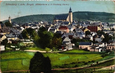 Schneeberg im sächsischen Erzgebirge, Köhlerturm, gelaufen