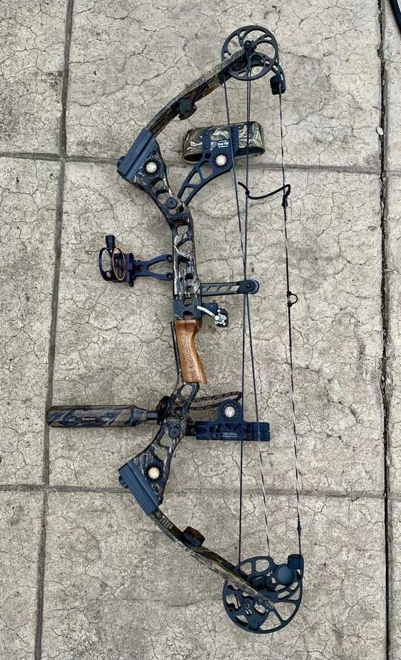 Mathews LX Solo Cam 27.5-28” 60-70# Sight Rest Quiver Stabilizer SMOOTH!! RH - Image 2 of 4