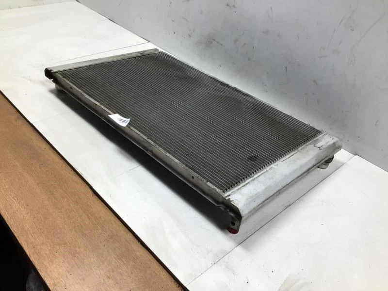 BMW 535XI 2008 motor refrigerante radiador se adapta a 08-10 BMW 535i OEM+ Foto 2 de 4