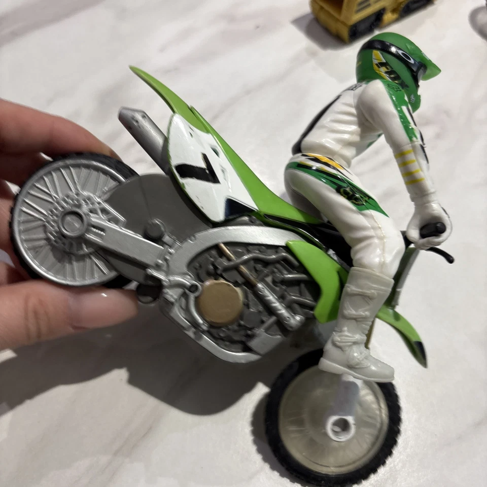 Bicicleta de colección Hot Wheels Moto James Stewart Power Rev Mattel Kawasaki Foto 4 de 4