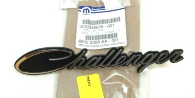 15-20 Dodge Challenger front grille chrome black Script Nameplate