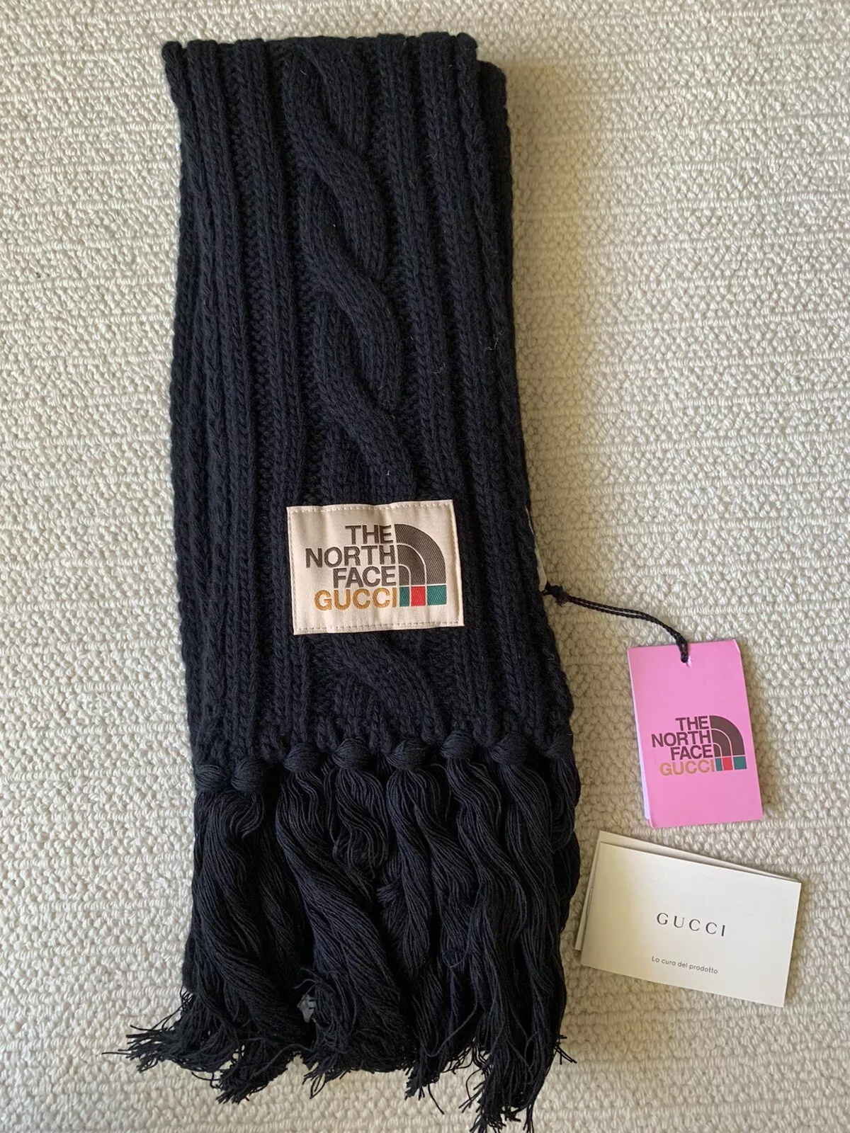 Écharpe en tricot noire Gucci X The North face neuve avec étiquette