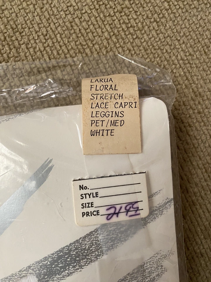 Luv N You Larua Floral Elastizado Encaje Capri Leggings Mascota/Med Mediano Blanco Nuevo Foto 3 de 4