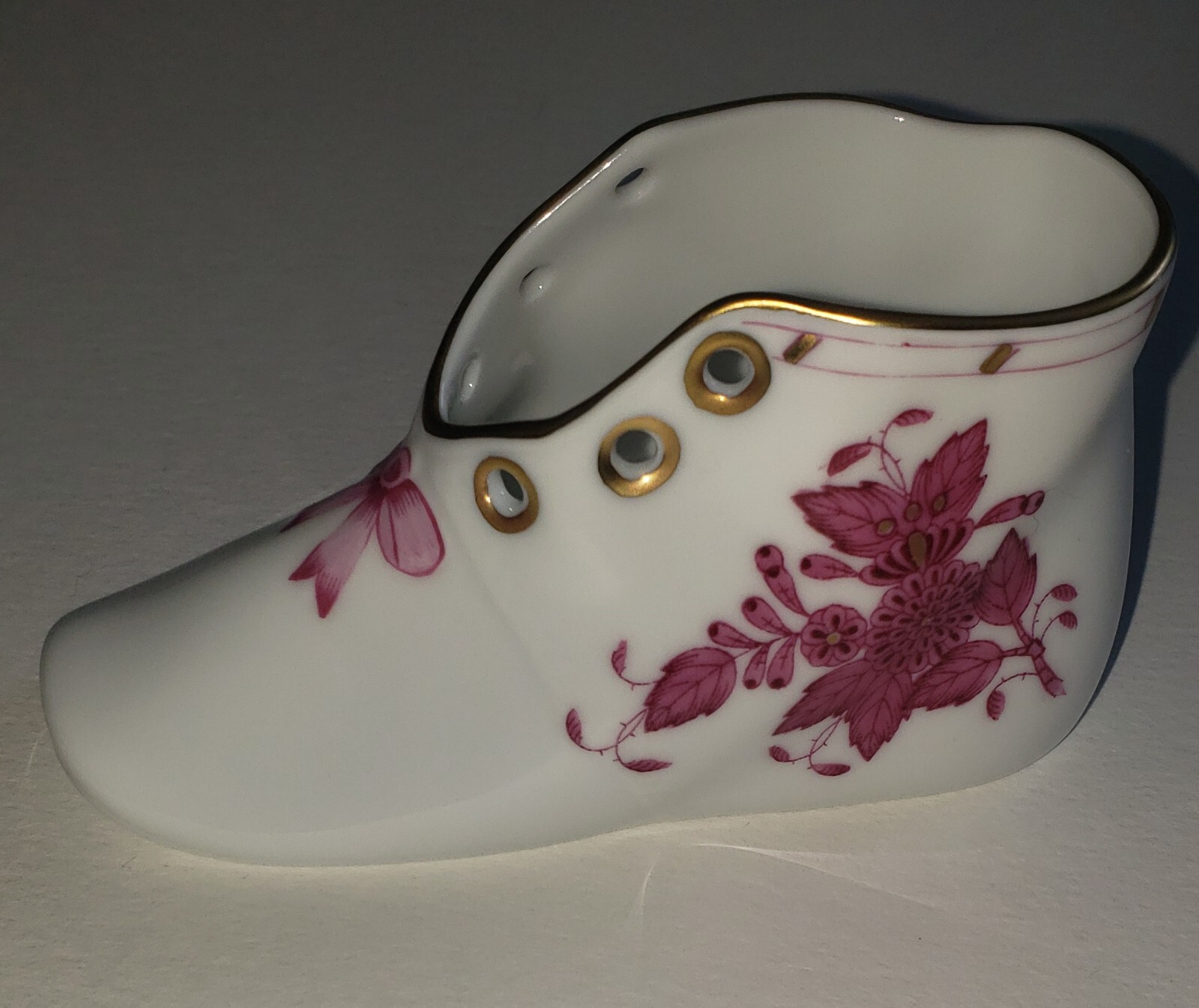 Herend Rust Chinese Bouquet Baby Shoe 