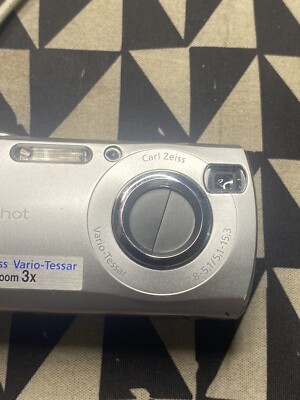 Sony Cyber-Shot DSC-540 Camera With Memory Card - Not Tested