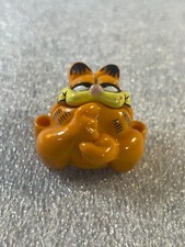 One Vintage Garfield Bow Biter Shoe Lace Lock 1980s Single Replacement T-34