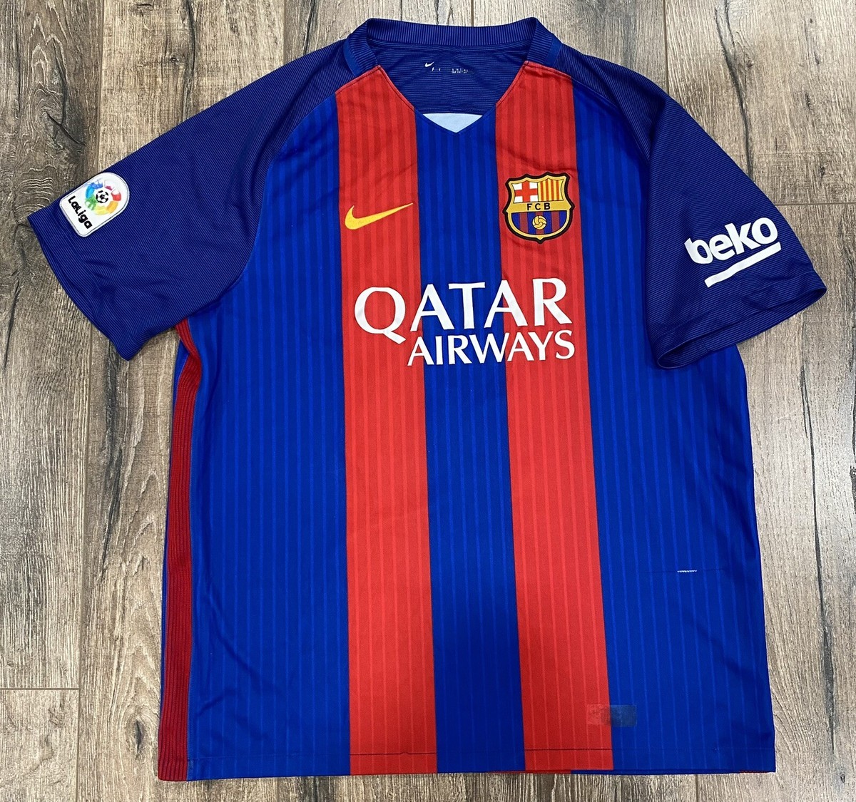 2016-17 FC Barcelona Lionel Messi #10 Nike Authentic Home XL