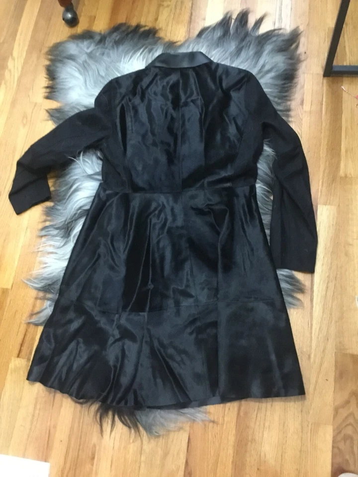 Abrigo pelo becerro Tahari talla XL nuevo $1698 Foto 4 de 4