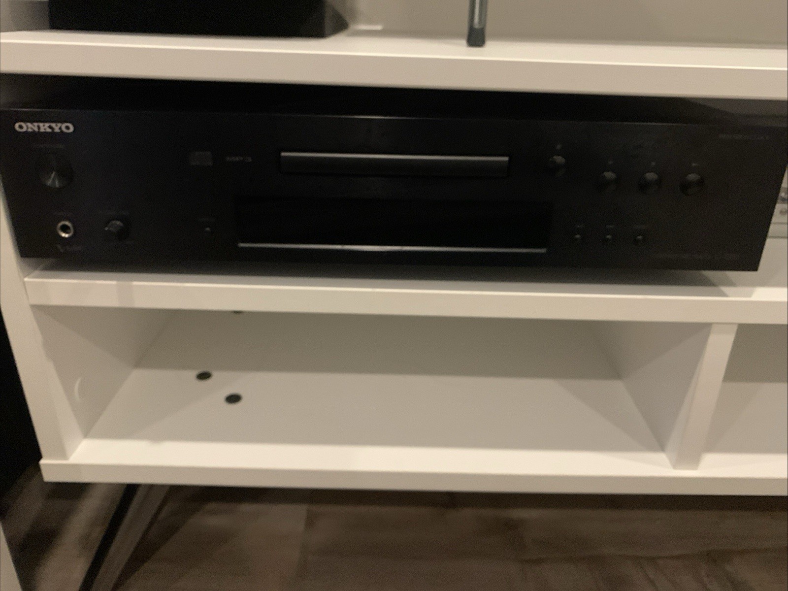 Onkyo C-7030 Audio CD Player - Black