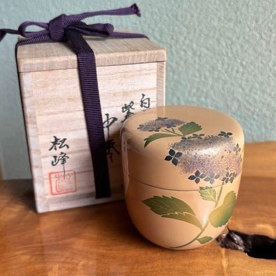 Japanese Lacquer Natsume Tea Caddy White Hydrangea Floral Shoho Box