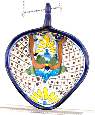 Vintage Mexican Talavara nappy dish