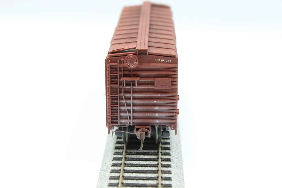 HO Branchline 40' Boxcar Union Pacific UP 187296 Weathered Detailed RTR - Image 2 of 4
