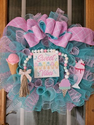 Summer Wreath SWEET SUMMER VIBES wood Bead Chain Ice Cream Cone, Sundae Handmade
