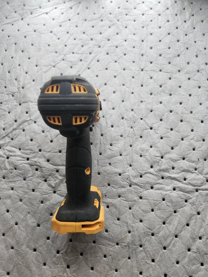 BOSTITCH BTC400 18-Volt 1/2" Drive Compact Cordless Drill/Driver - TOOL ONLY - Image 3 of 4