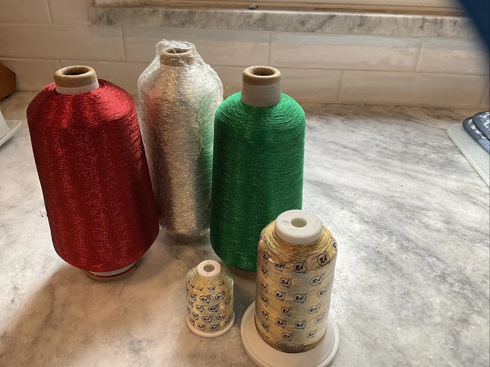 ROBISON ANTON METALLIC EMBROIDERY THREAD 11000 Yds Each Red Silver And Green - Image 2 of 2