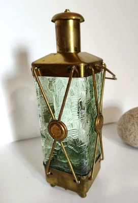 Bouteille à Liqueur Musicale Vintage Verre Vert & Laiton Décoration Bar Ancien - Photo 1/4