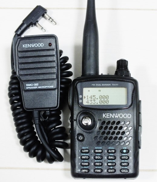 KENWOOD TH-F7 FMデュアルバンダー アマチュア無線機 KENWOOD TH-F7 Handy 144/430Hz FM Dual Bander Transceive