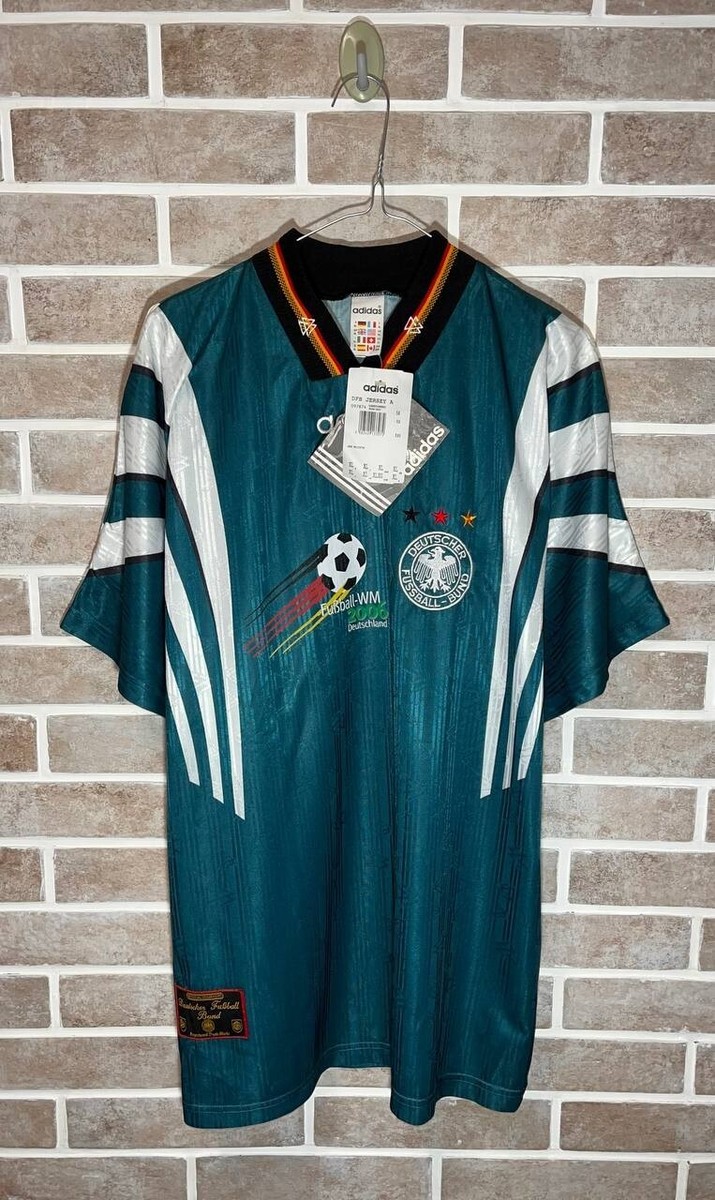Vintage Men's 1996/97 Germany Away 2006 World Cup Football Jersey