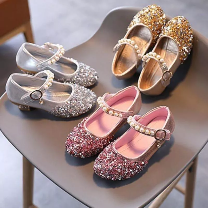 Ladies Girls Santin Upper Block Heel Platform Sandal Shoes - China Pointed  Toe and Platform price | Made-in-China.com