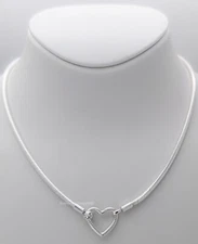NEW 100% Authentic PANDORA 925 Ale Heart Closure Snake Chain Necklace 393377C00