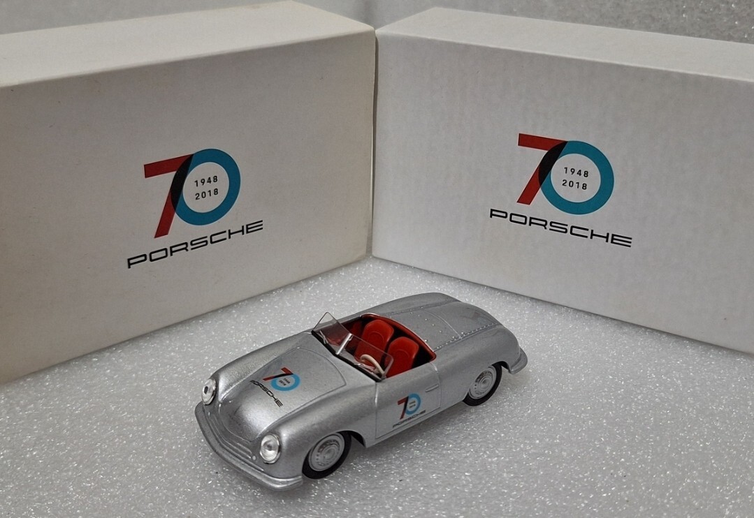 ミニカー TOMY F9 PORSCHE 356 SPEEDSTER s-l1200.jpg