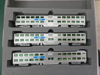 Kato 106-8702 Chicago METRA Gallery Bi-Level Commuter Train 3-Car Set N Scale