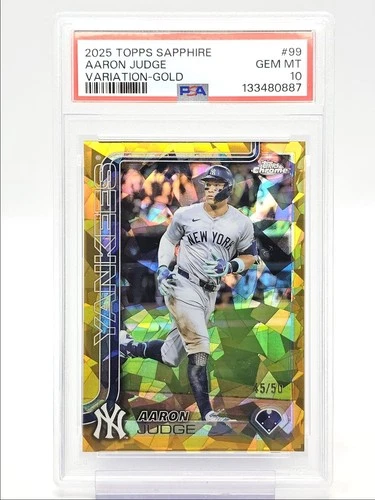 AARON JUDGE 2025 TOPPS CHROME SAPPHIRE VARIATION GOLD /50 PSA 10 Q4856