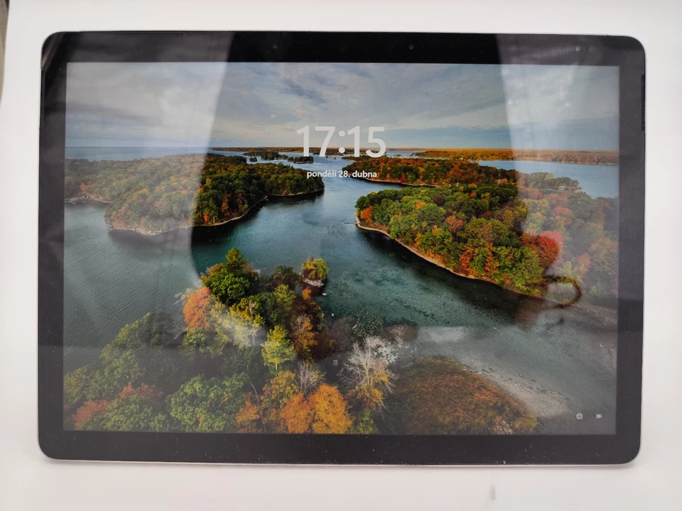 1926 / Tablet 10.5" Microsoft Surface Go 2 Intel M3 8100Y / 8GB / 128GB Win 11 - Image 2 of 4