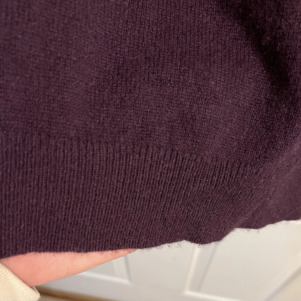 Suéter Charter Club 100 % cachemir cuello redondo, púrpura berenjena, mediano usado en excelente estado B19 Foto 4 de 4